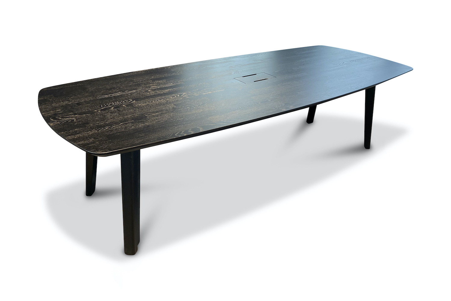 donkere duurzame houten tafel