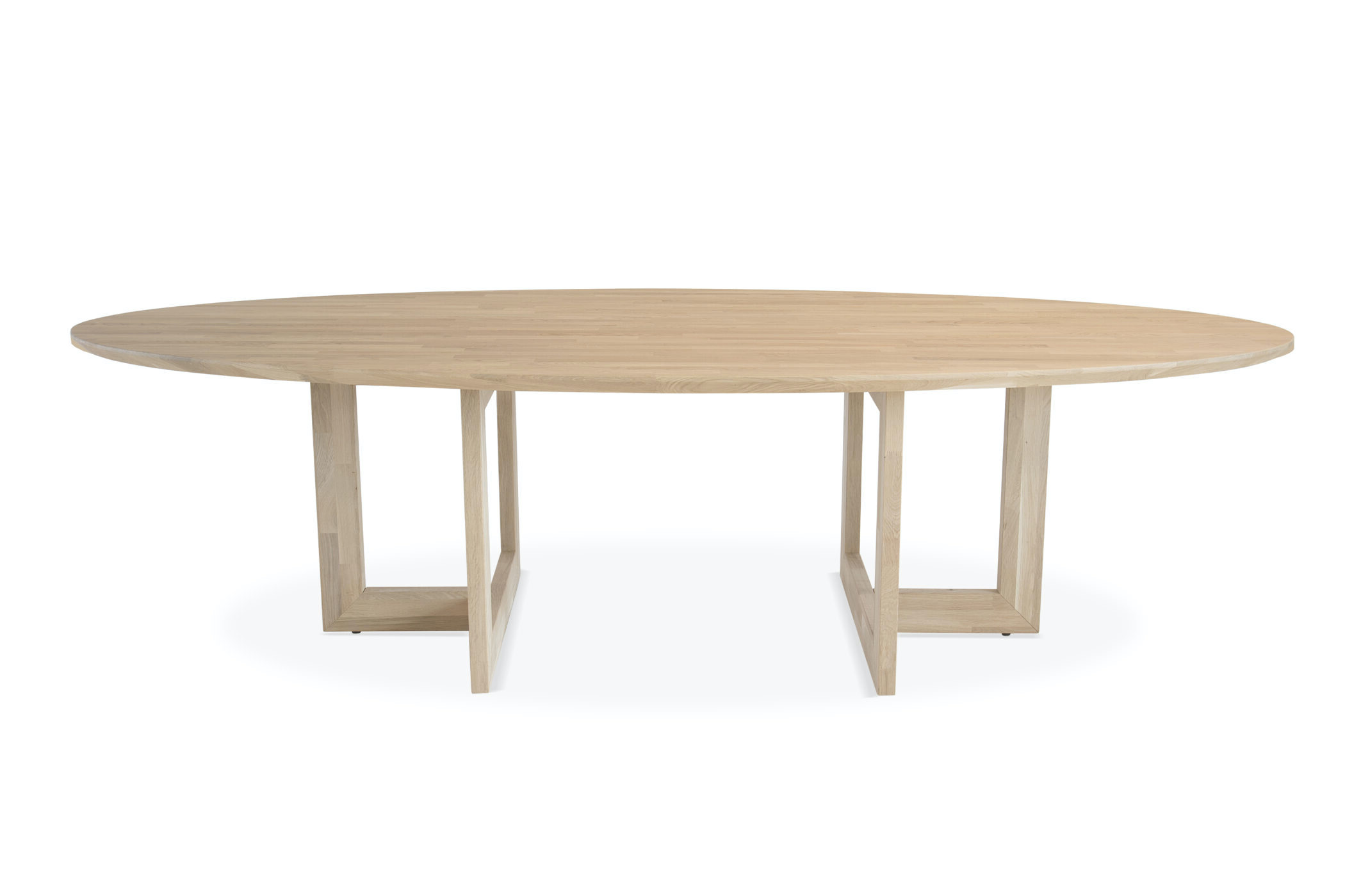 ovale duurzame houten tafel